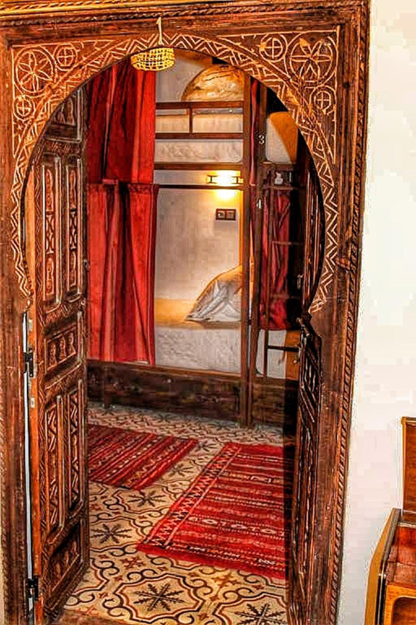 Hostel Dar Ben Youssef Марракеш Экстерьер фото